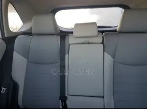 Toyota RAV4 XLE Premium FWD 2023 Silver