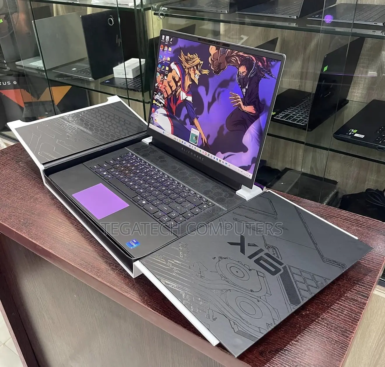 New Laptop Alienware M17x R2 32GB Intel Core i9 SSD 2T