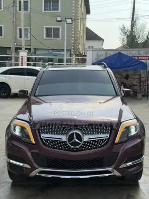 Mercedes-Benz GLK-Class 350 4MATIC 2010 Red