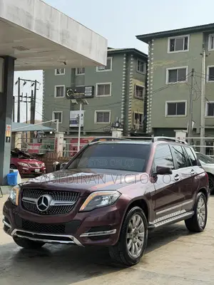 Mercedes-Benz GLK-Class 350 4MATIC 2010 Red
