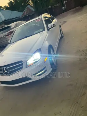 Mercedes-Benz C300 2014 White