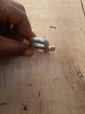 10 Mm Thickness Gavalnized Steel D Shackles