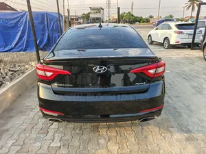 Hyundai Sonata Sport Sedan FWD (2.4L 4cyl 6A) 2017 Black