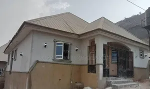 3bdrm Bungalow in Kubwa for sale