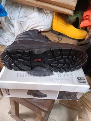Safety First Boot