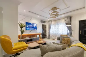 Furnished 3bdrm Apartment in Lekki for rent