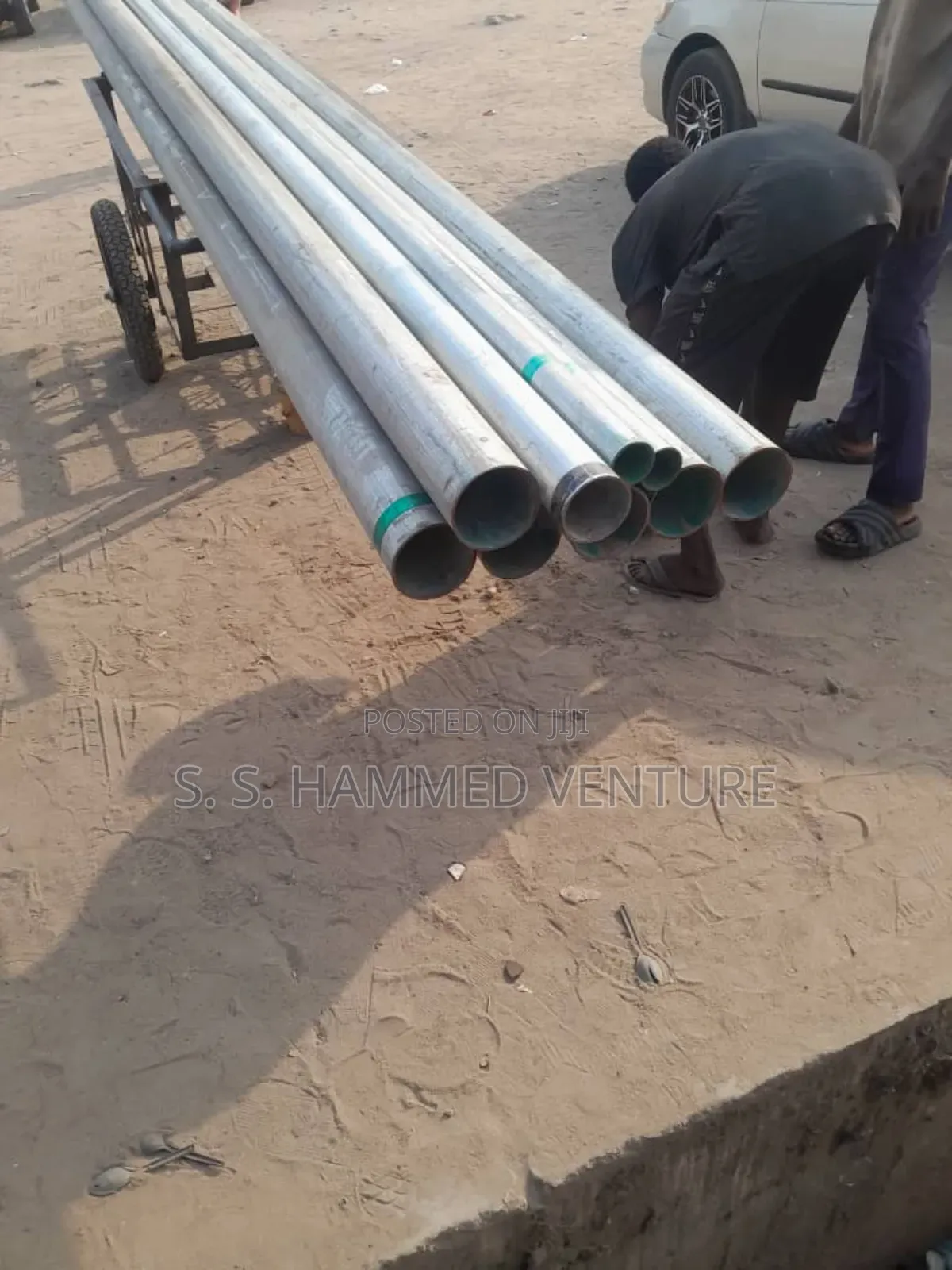 2 Mm Thickness by 2" Gavalnized Round Pipes