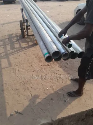 2 Mm Thickness by 2" Gavalnized Round Pipes