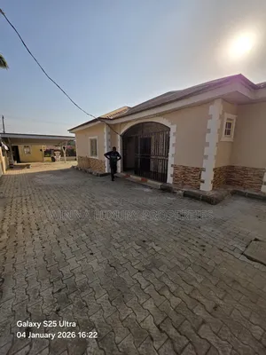3bdrm Bungalow in Along Voice Of, Lugbe District for sale