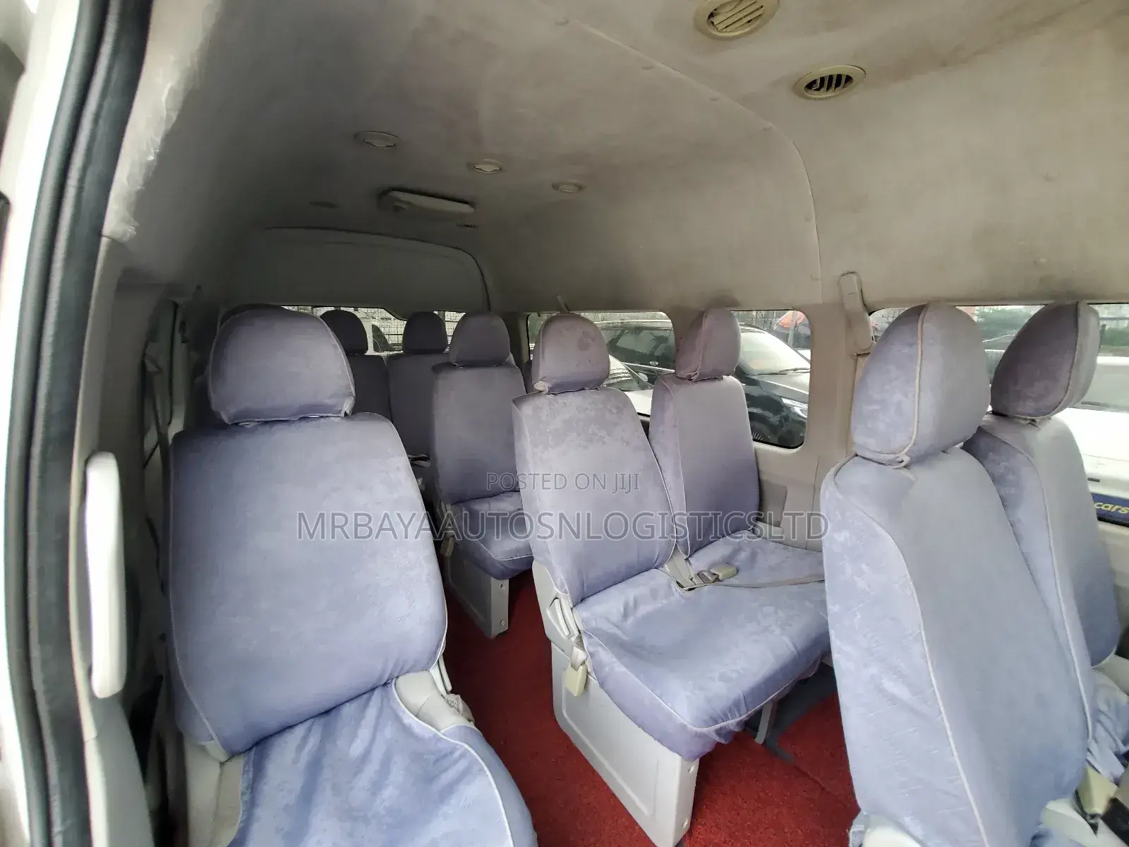Toyota HiAce 2016 White