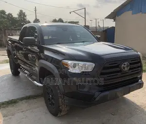 Toyota Tacoma 2019 Black