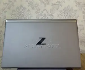Laptop HP ZBook Firefly 14 G7 16GB Intel Core I5 SSD 256GB