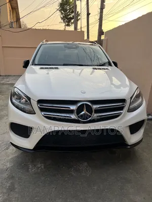 Mercedes-Benz GLE-Class 2017 White