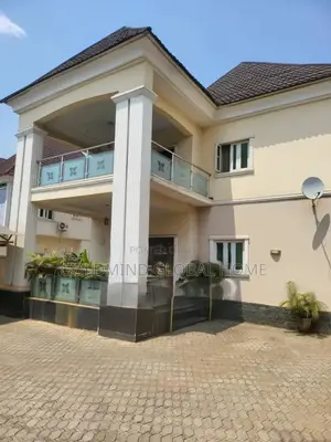 5bdrm Duplex in Gwarinpa, Life Camp for sale
