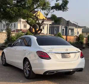Mercedes-Benz C300 2016 White