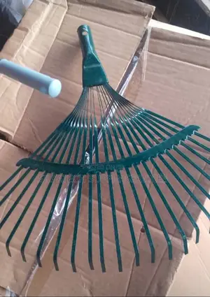 Original Hand Rake