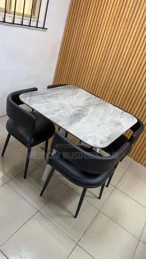 Dining Table for Homes and Restaurants