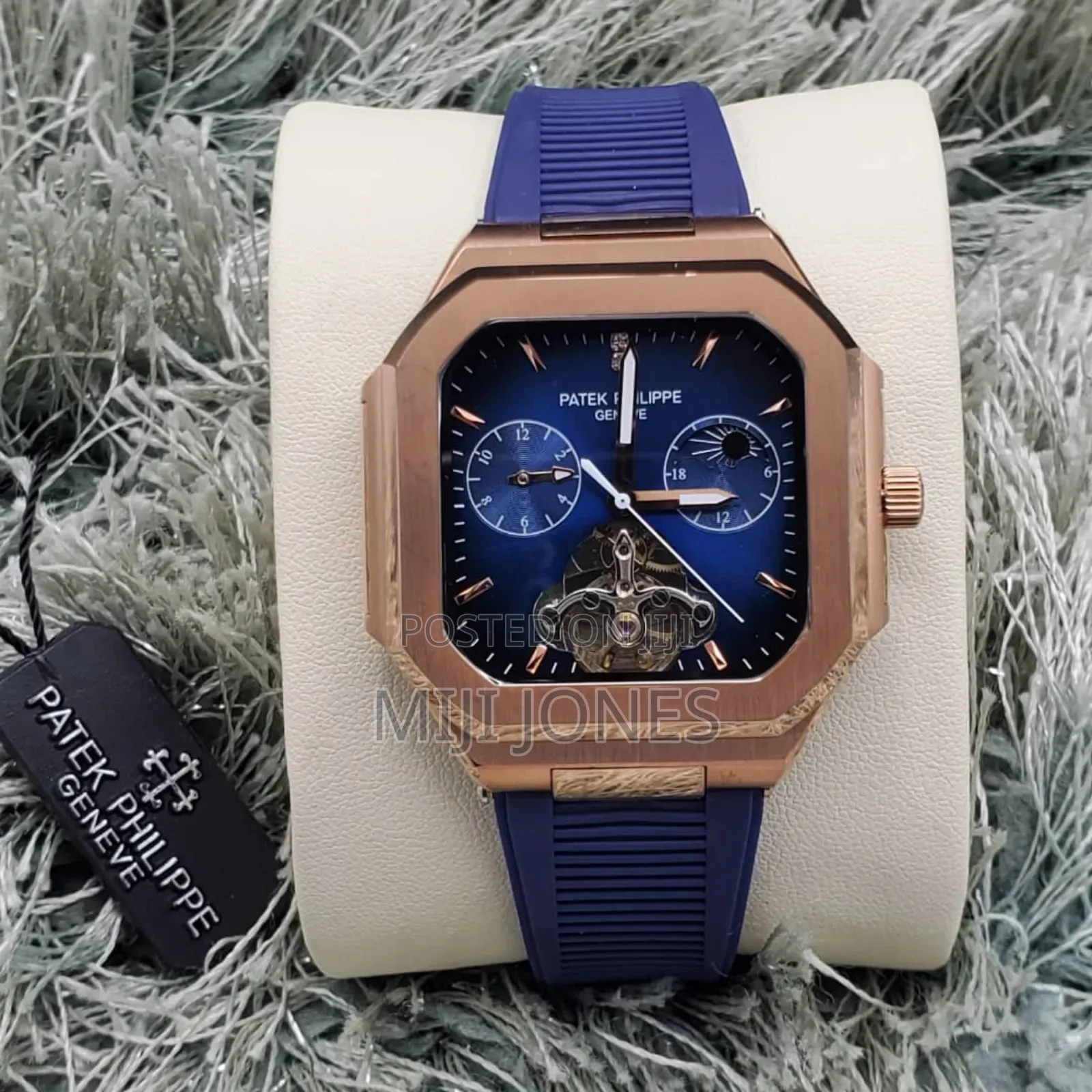 *Patek Philippe‐Inspired Men’S Rubber Strap Automatic Chronometer*