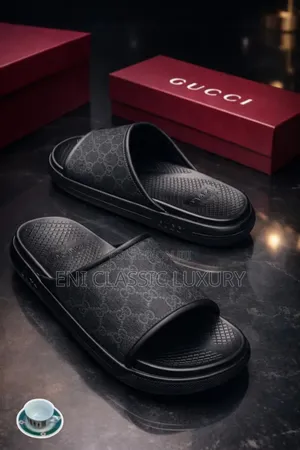 Pure Quality Luxury Men's Slippers Gucci Well Banded Package