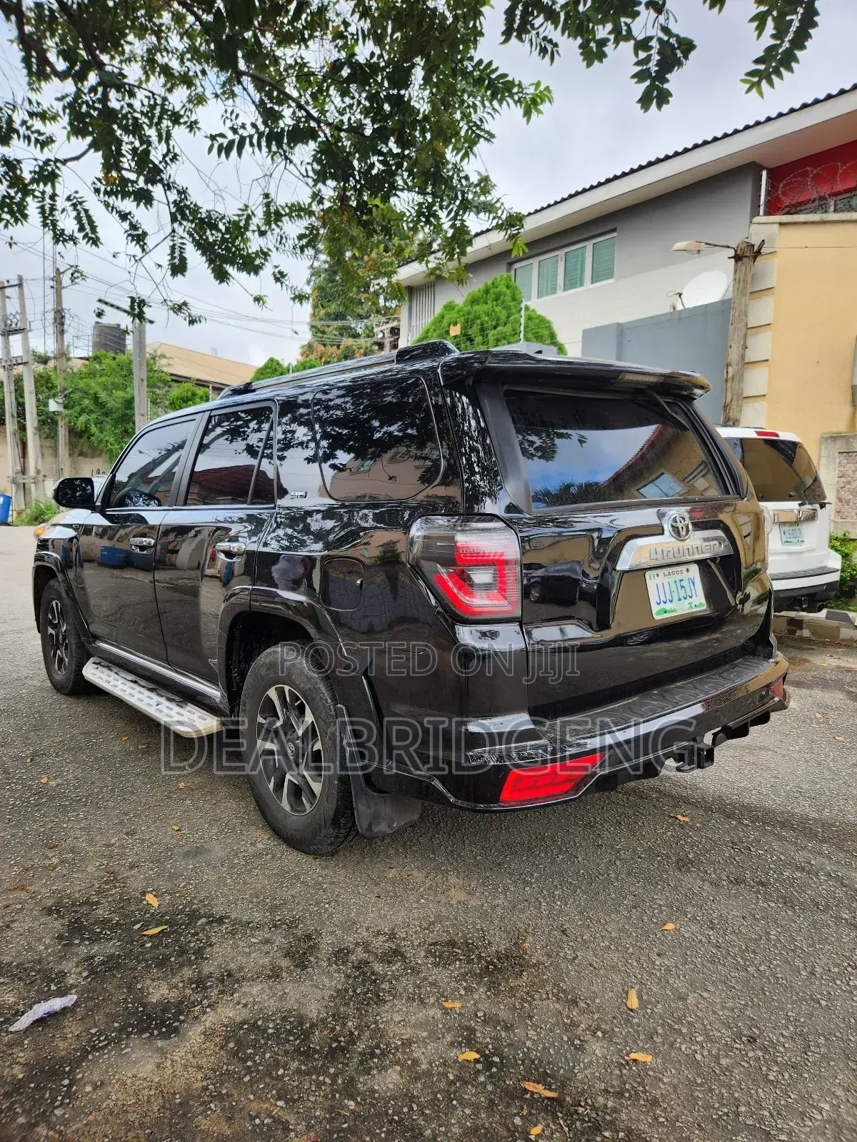 Fuel Efficient Suv for Rent Within and Outside Lagos.