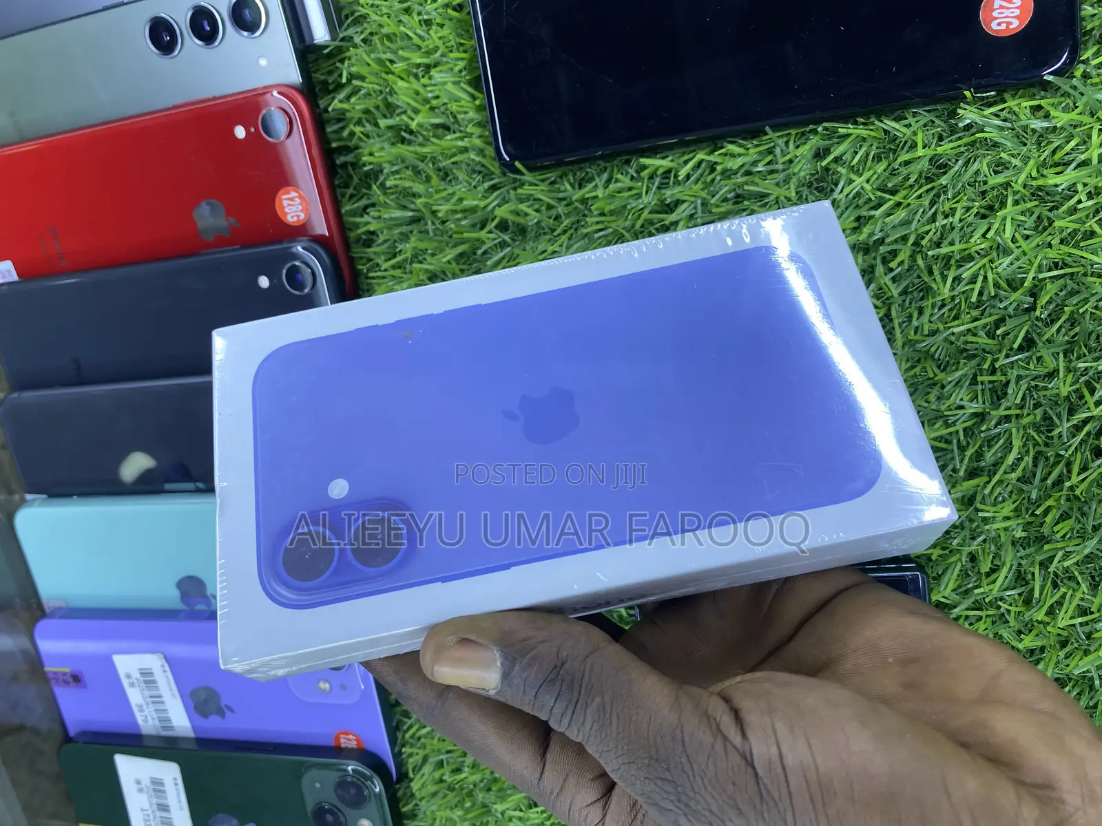 New Apple iPhone 16 128 GB Blue