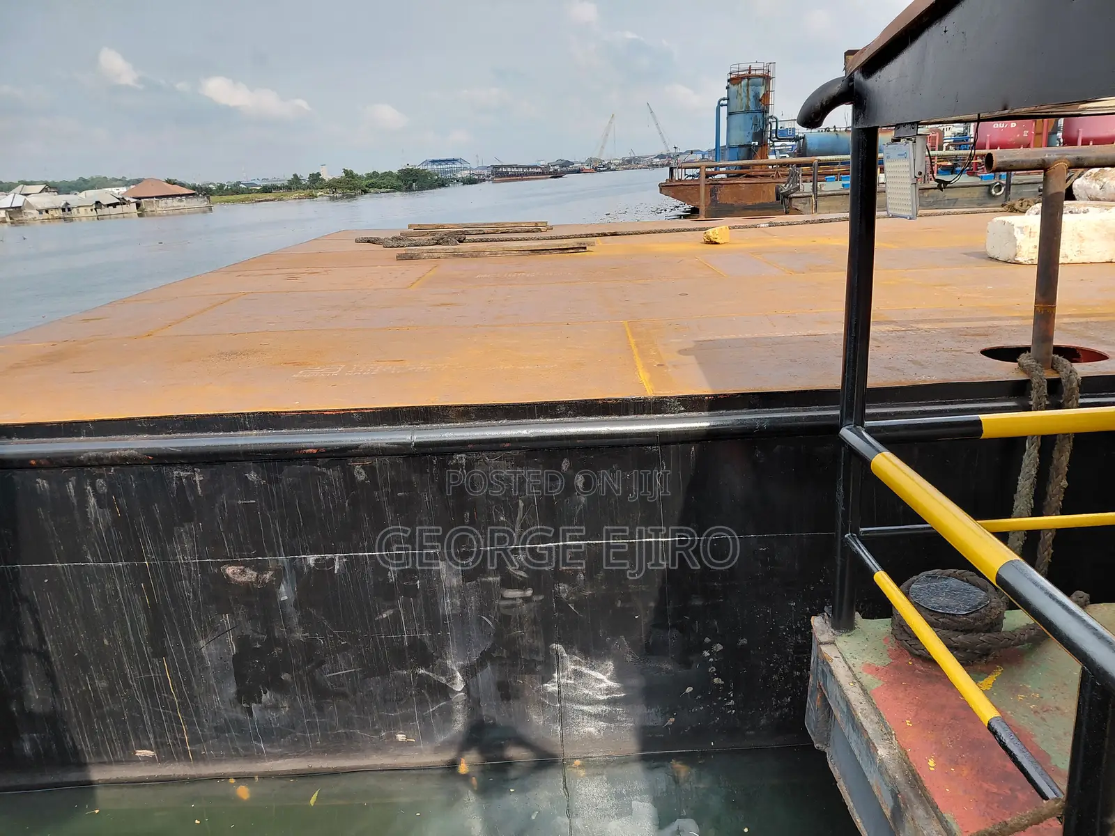Lay-Barge for Lease