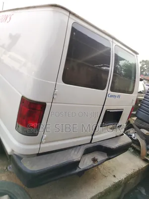Ford E350 2009 White