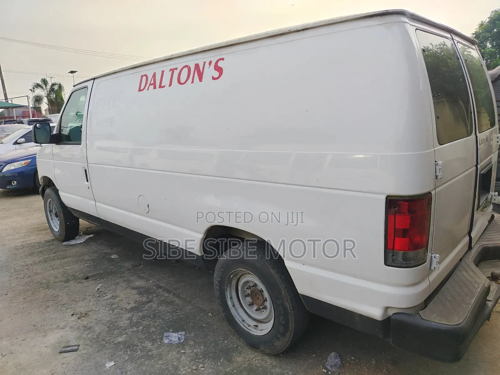 Ford E350 2009 White