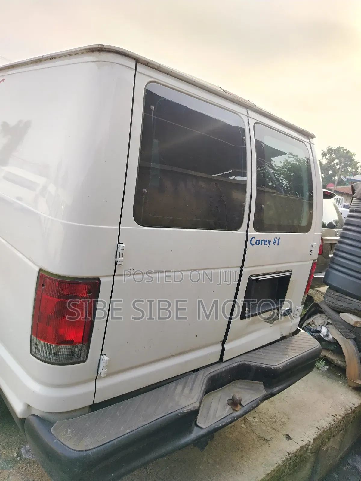 Ford E350 2009 White
