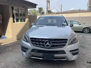 Mercedes-Benz M Class ML 550 4Matic 2013 Silver
