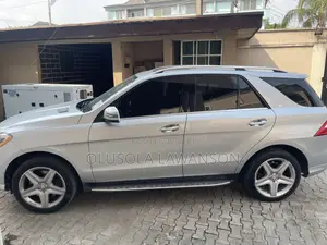 Mercedes-Benz M Class ML 550 4Matic 2013 Silver