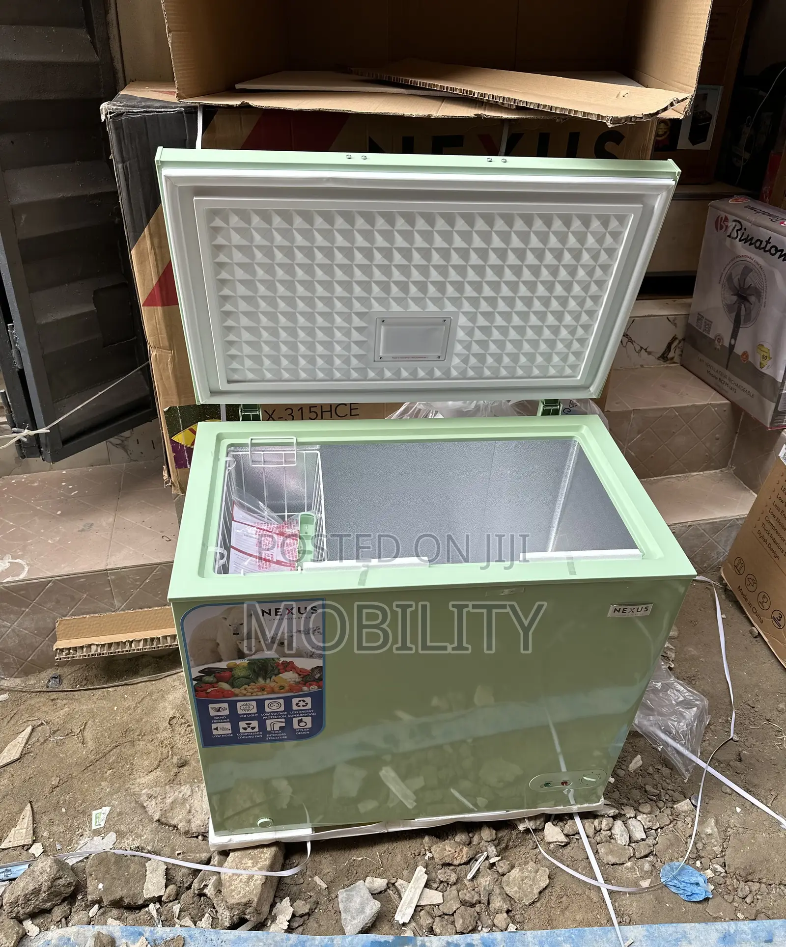Nexus Lemon Colour Frezzer 200liters