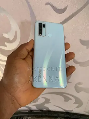 Vivo Y30 128 GB Blue