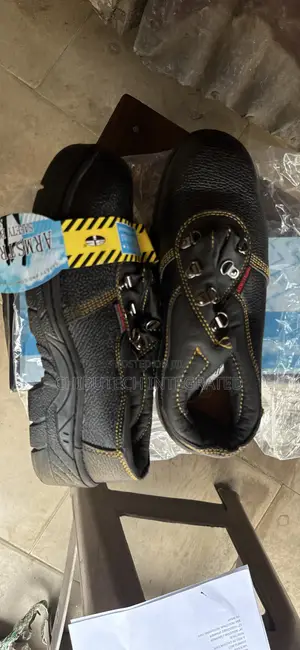 Armstrong Safety Shoes