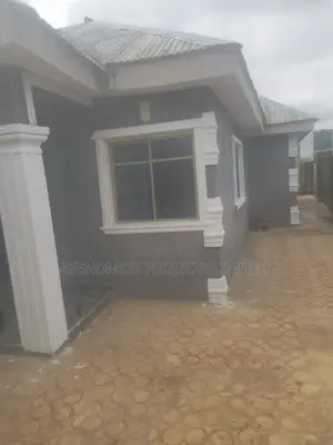 3bdrm Bungalow in President Paint, Ado-Odo/Ota for sale