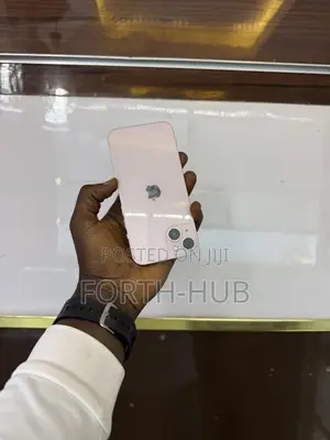 Apple iPhone 13 128 GB Pink