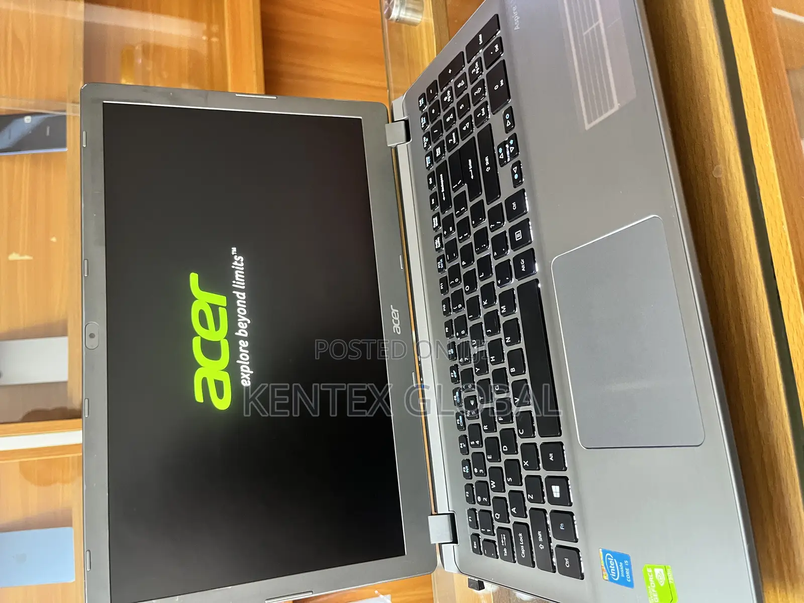 Laptop Acer Aspire V5-561 12GB Intel Core I5 SSD 256GB