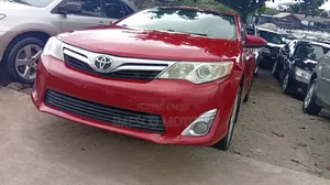 Toyota Camry XLE 4dr Sedan (2.5L 4cyl 6A) 2013 Red