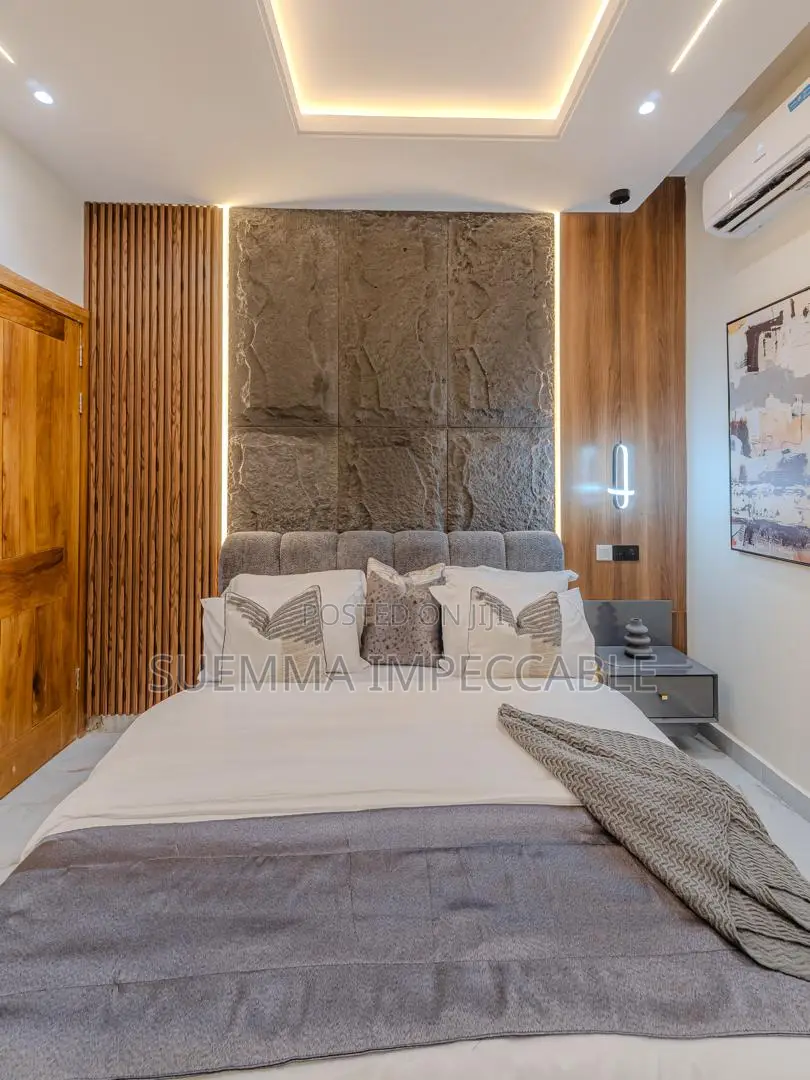 2 Bedroom Apartment - Shortlet