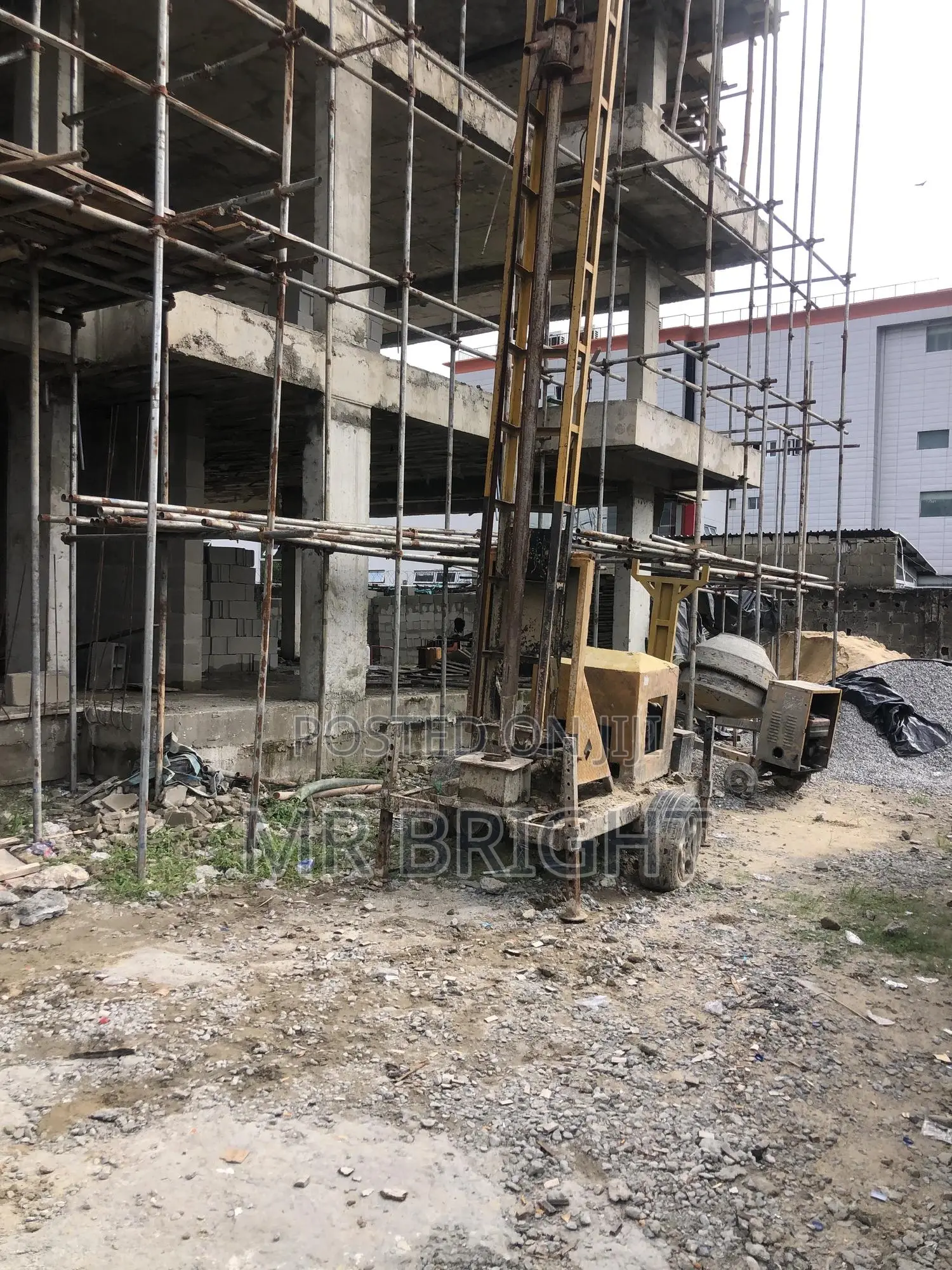 Building Contractors