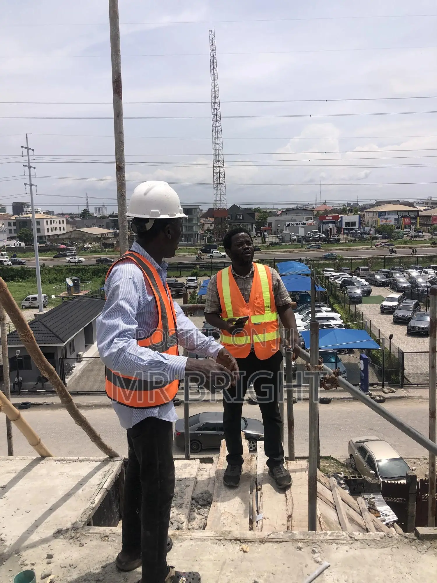 Building Contractors