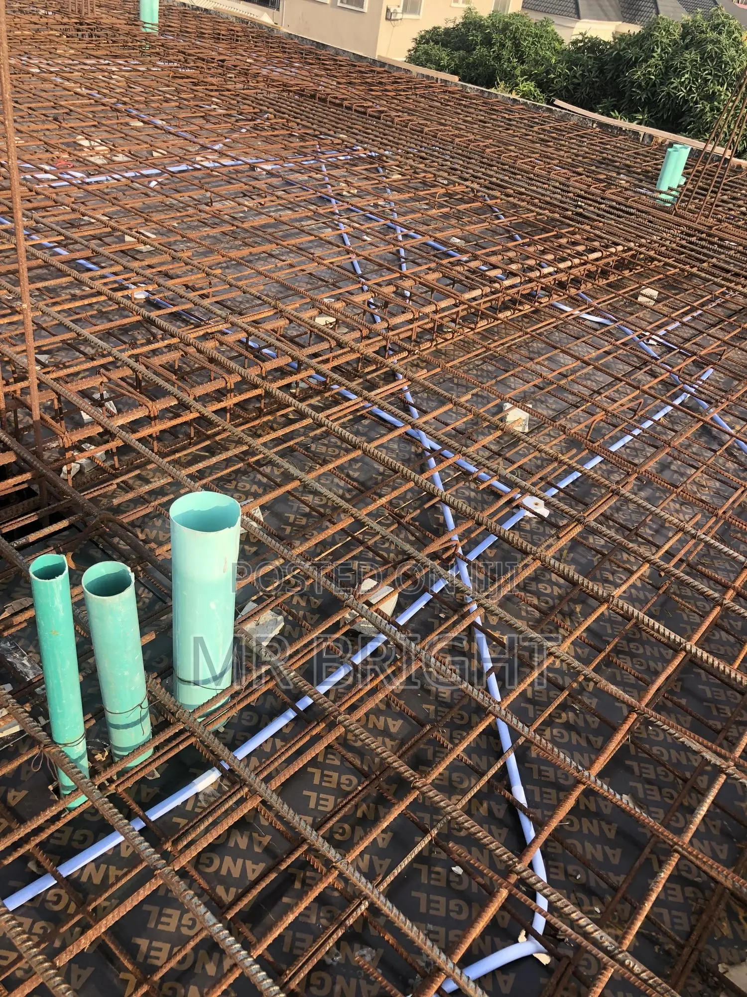 Building Contractors