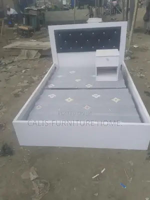 6ft X 4.5ft Bedframe. Off-White