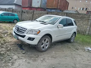 Mercedes-Benz M Class ML350 AWD 4MATIC 2009 White