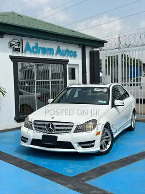 Mercedes-Benz C300 Base C300 AWD 4MATIC Sedan 2019 White