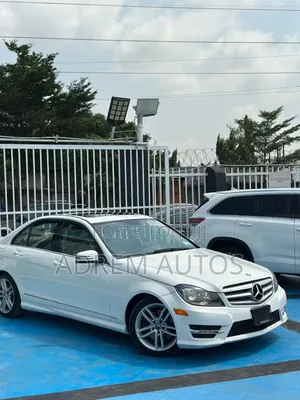 Mercedes-Benz C300 Luxury 4Matic Sedan AWD (3.5L 6cyl 7A) 2013 White