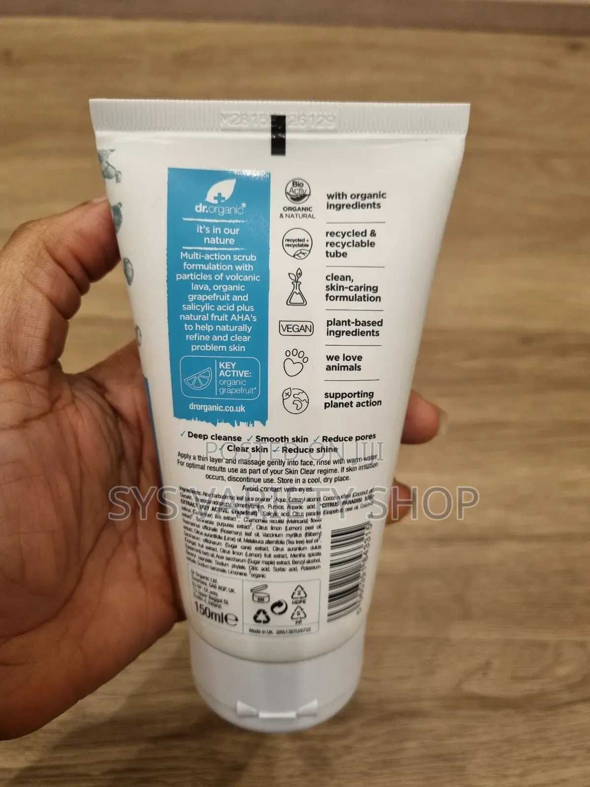 Dr.Organic Skin Clear Exfoliating Scrub With Grapefruit and Salicylic