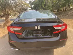 Honda Accord EX (1.5L 4cyl Turbo CVT) 2019 Black