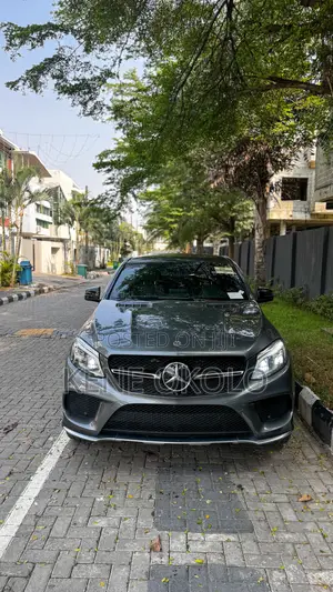 Mercedes-Benz GLE-Class AMG GLE 43 4MATIC 2018 Gray
