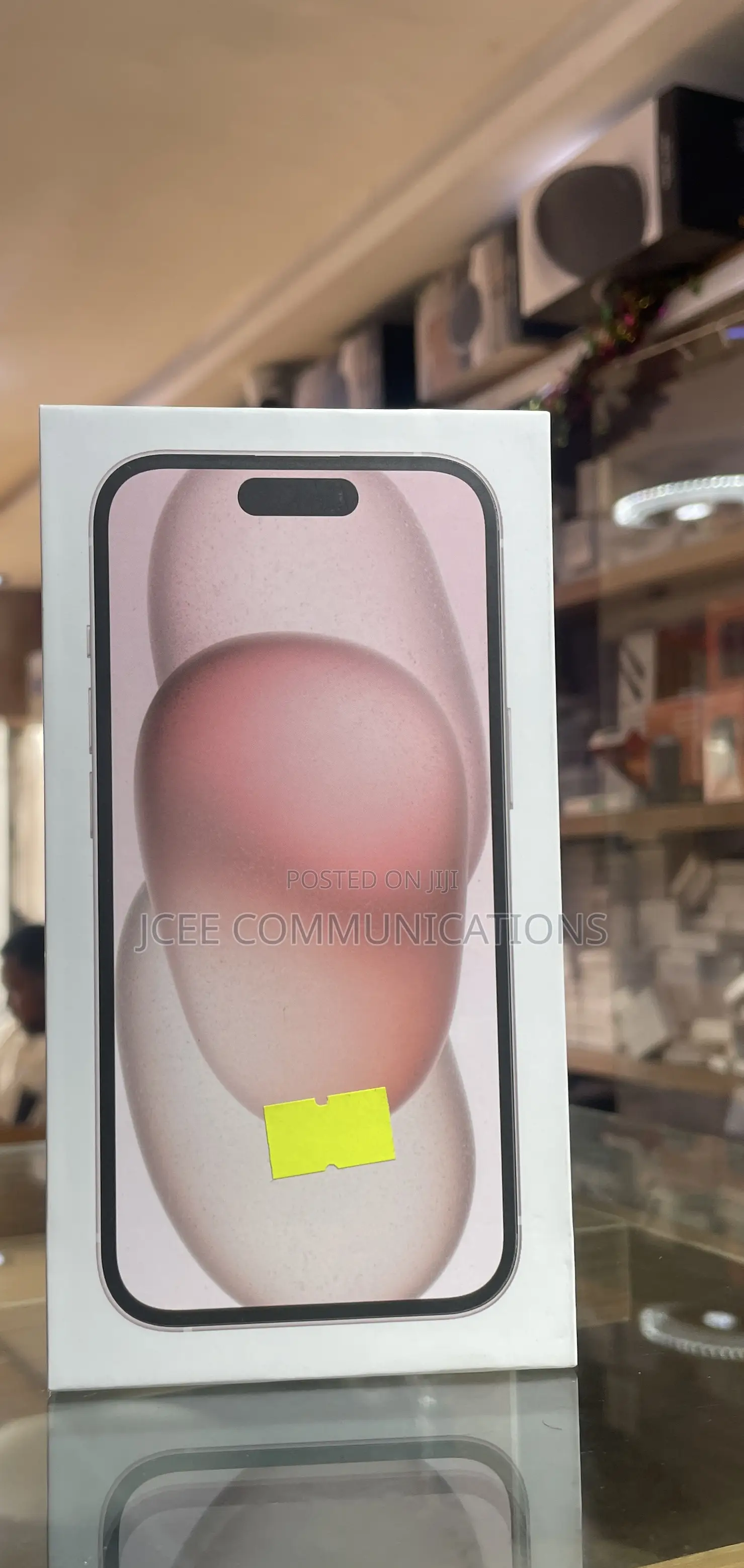 New Apple iPhone 15 128 GB Pink